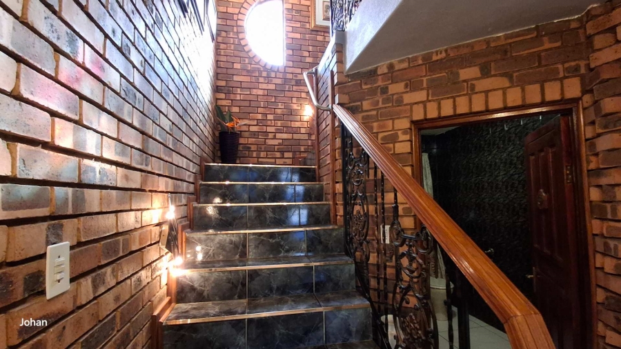 1 Bedroom Property for Sale in Meyersdal Gauteng