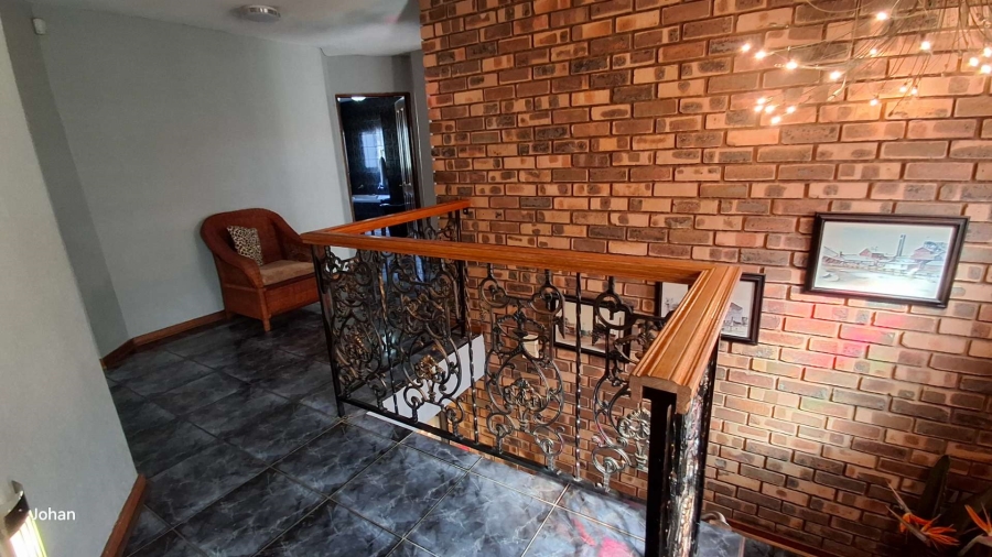 1 Bedroom Property for Sale in Meyersdal Gauteng