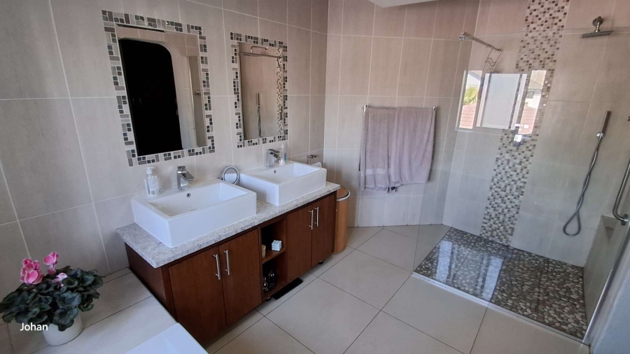 1 Bedroom Property for Sale in Meyersdal Gauteng