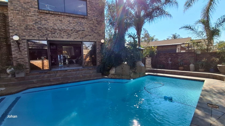 1 Bedroom Property for Sale in Meyersdal Gauteng