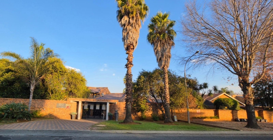 1 Bedroom Property for Sale in Meyersdal Gauteng