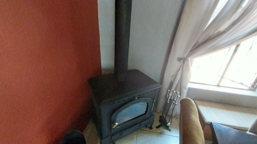 3 Bedroom Property for Sale in Brackendowns Gauteng