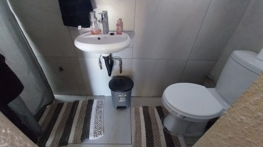 3 Bedroom Property for Sale in Brackendowns Gauteng