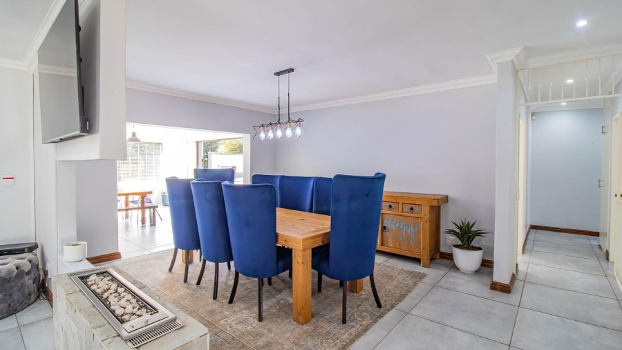 7 Bedroom Property for Sale in Brackenhurst Gauteng