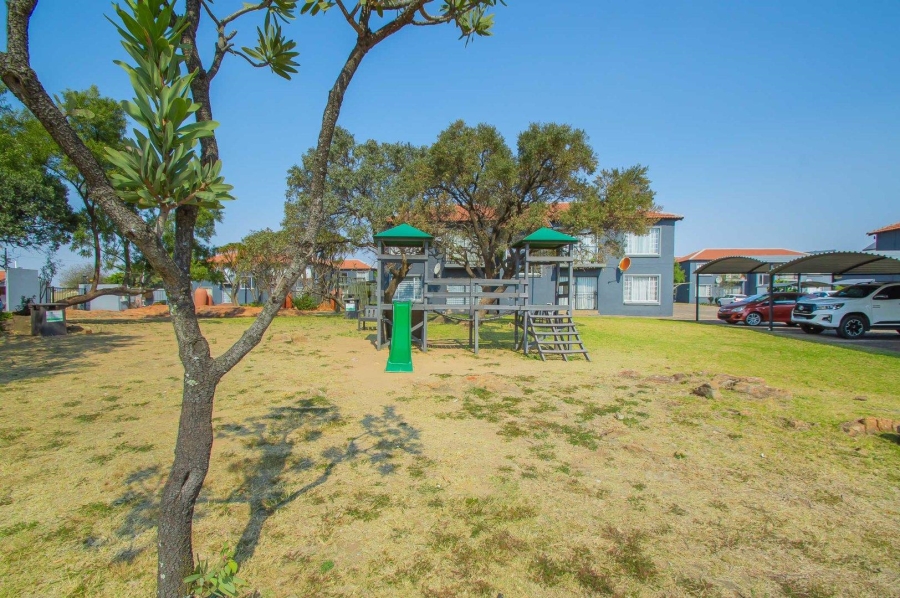 2 Bedroom Property for Sale in Northgate Gauteng