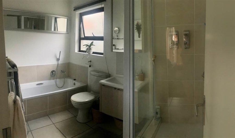 1 Bedroom Property for Sale in Paulshof Gauteng