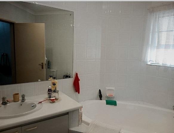 To Let 2 Bedroom Property for Rent in Bedfordview Gauteng