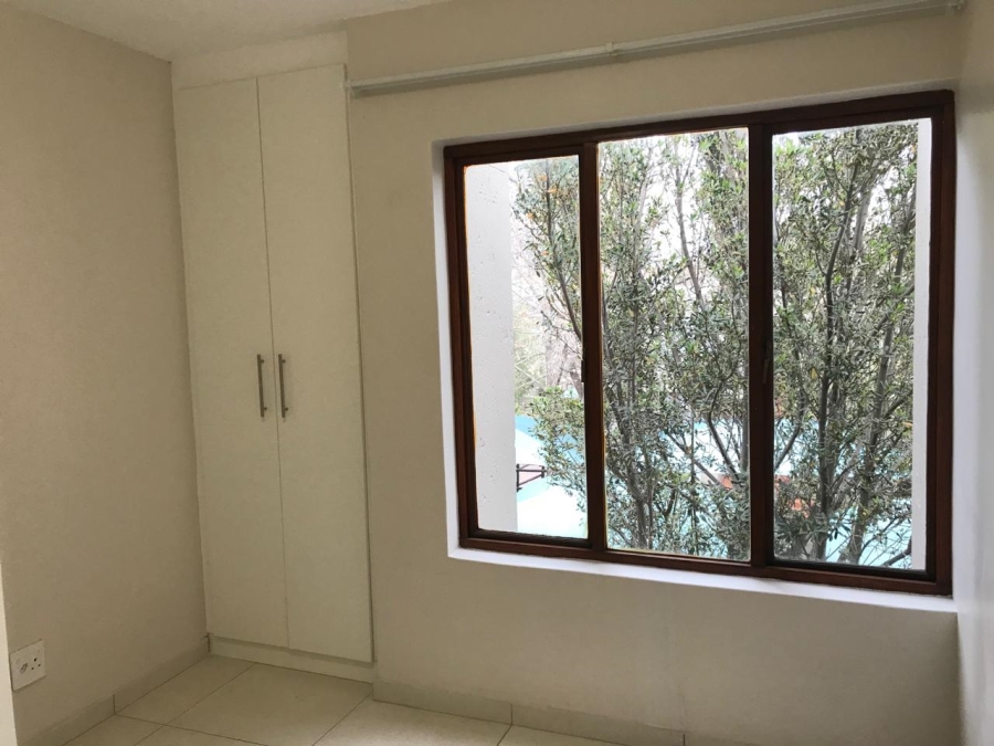 1 Bedroom Property for Sale in Atholl Gauteng
