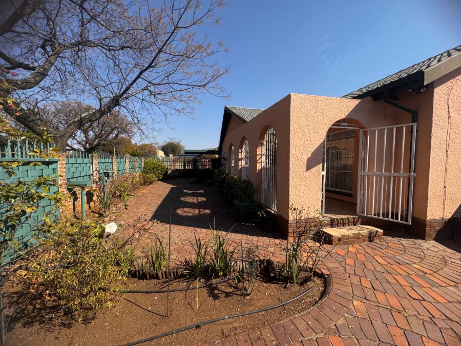 3 Bedroom Property for Sale in Randhart Gauteng