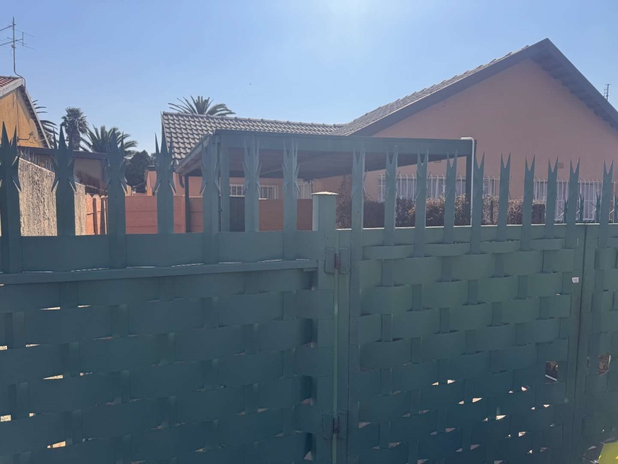 3 Bedroom Property for Sale in Randhart Gauteng