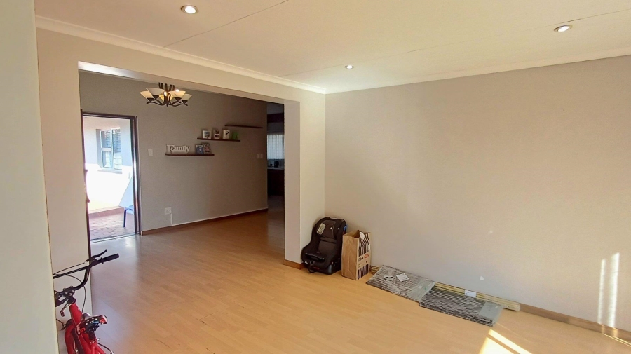 4 Bedroom Property for Sale in President Ridge Gauteng