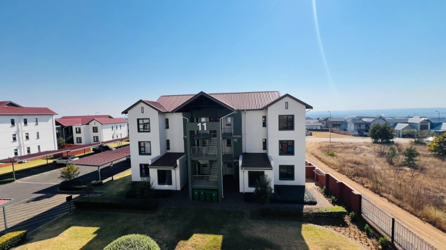 To Let 2 Bedroom Property for Rent in Louwlardia Gauteng