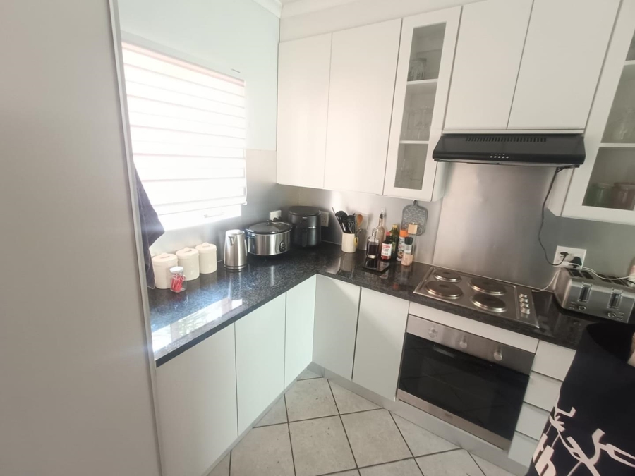 3 Bedroom Property for Sale in Amberfield Heights Gauteng