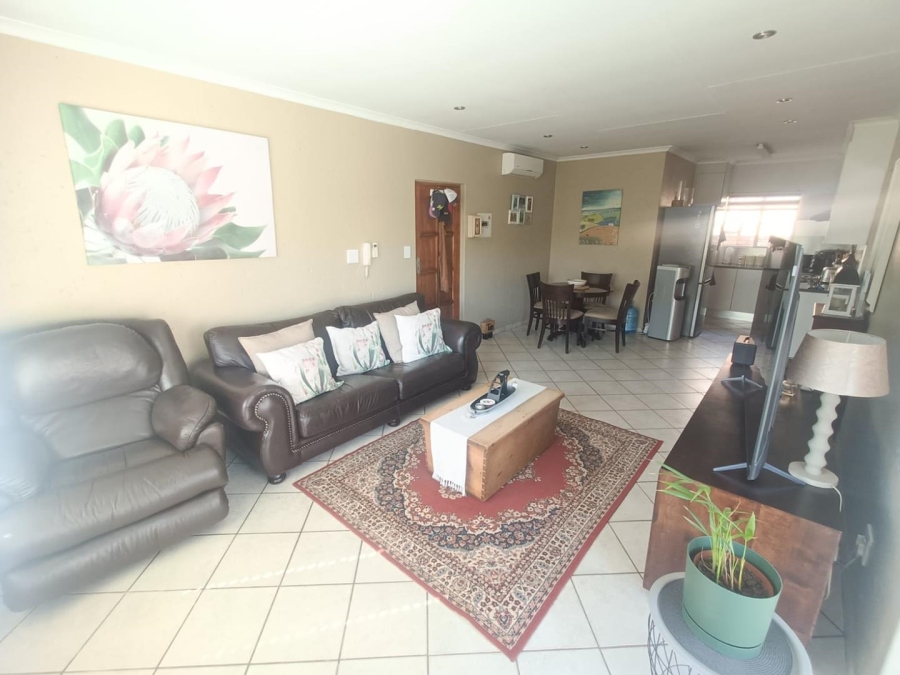 3 Bedroom Property for Sale in Amberfield Heights Gauteng