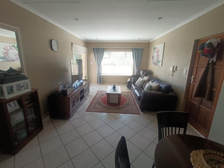 3 Bedroom Property for Sale in Amberfield Heights Gauteng