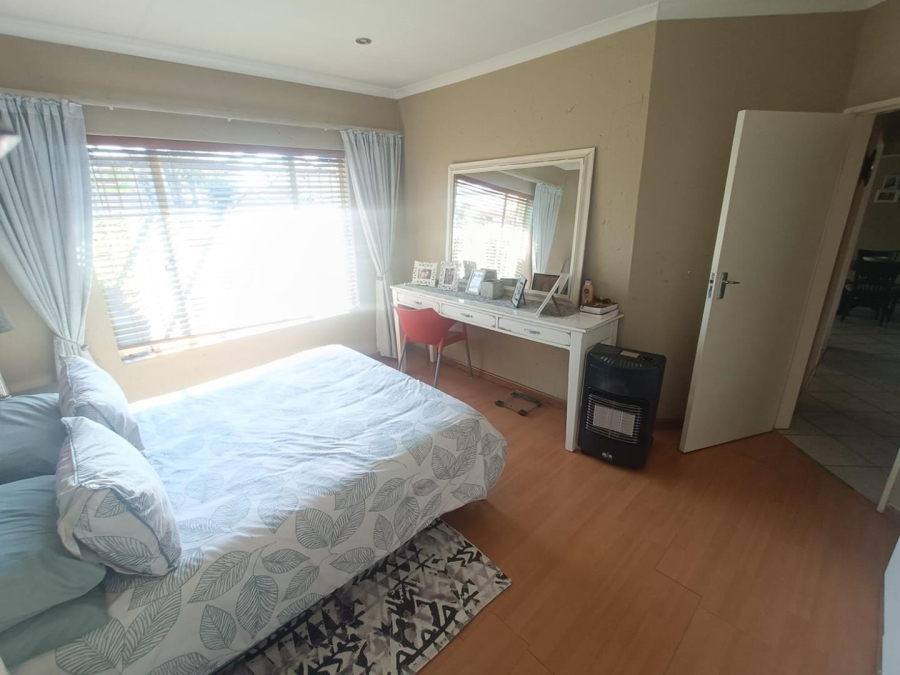 3 Bedroom Property for Sale in Amberfield Heights Gauteng