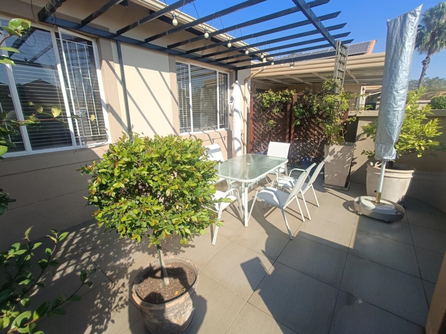 3 Bedroom Property for Sale in Amberfield Heights Gauteng