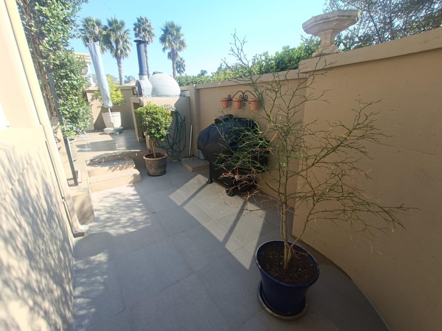 3 Bedroom Property for Sale in Amberfield Heights Gauteng