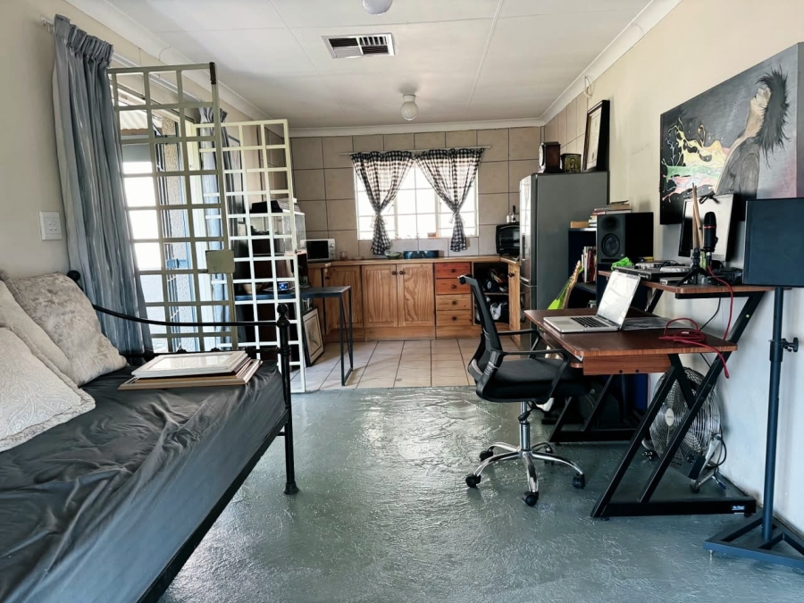 3 Bedroom Property for Sale in Villieria Gauteng