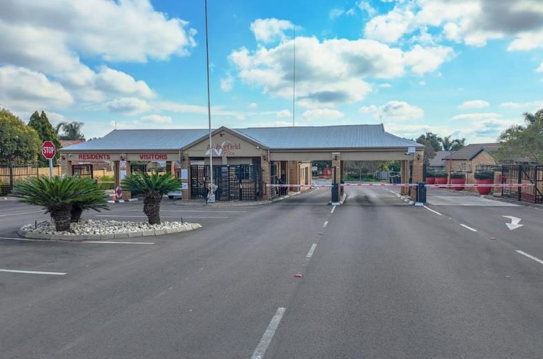2 Bedroom Property for Sale in Amberfield Glen Gauteng