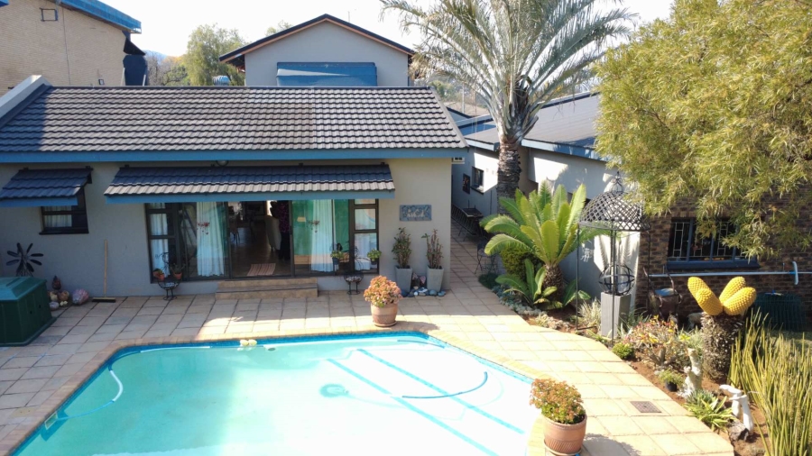 4 Bedroom Property for Sale in Wonderboom South Gauteng