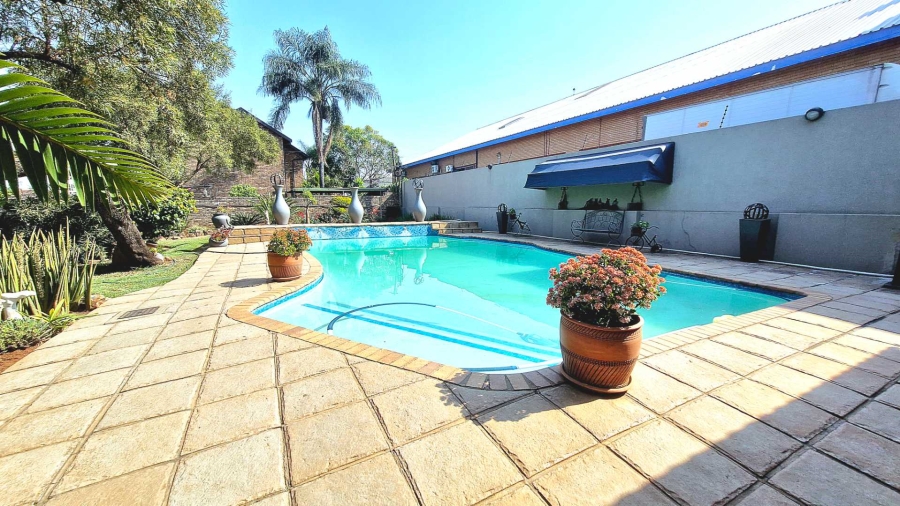 4 Bedroom Property for Sale in Wonderboom South Gauteng