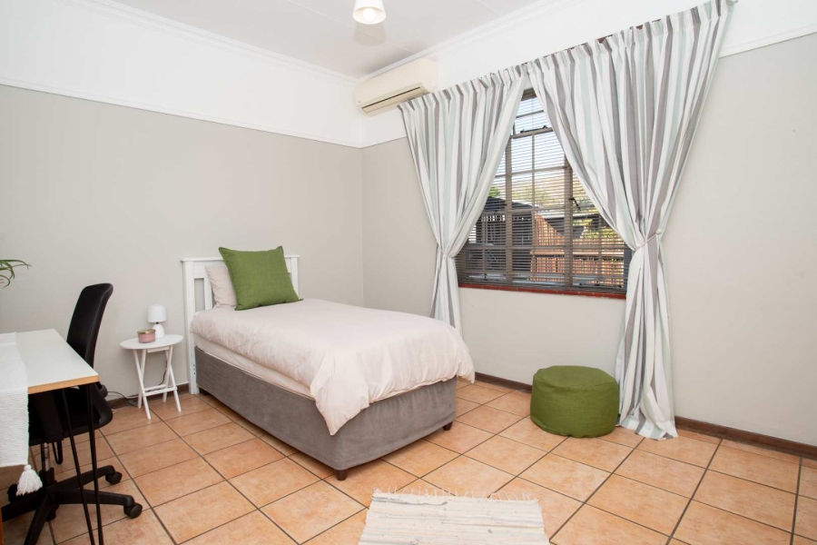 6 Bedroom Property for Sale in Riviera Gauteng