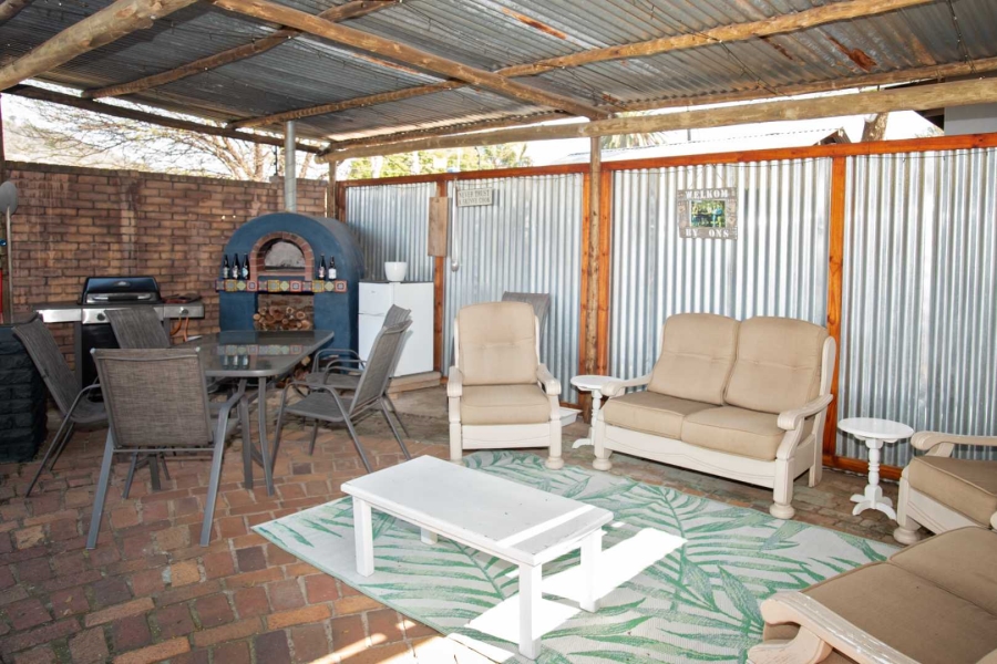 6 Bedroom Property for Sale in Riviera Gauteng