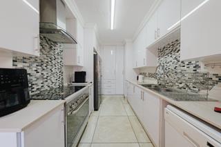 3 Bedroom Property for Sale in Brackenhurst Gauteng