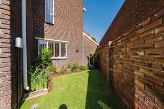 3 Bedroom Property for Sale in Brackenhurst Gauteng