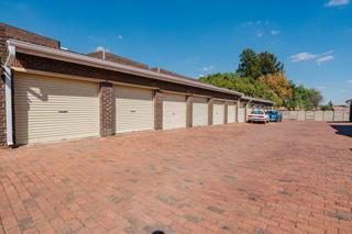 3 Bedroom Property for Sale in Brackenhurst Gauteng