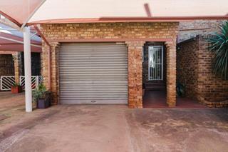 2 Bedroom Property for Sale in Albemarle Gauteng