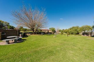 2 Bedroom Property for Sale in Albemarle Gauteng