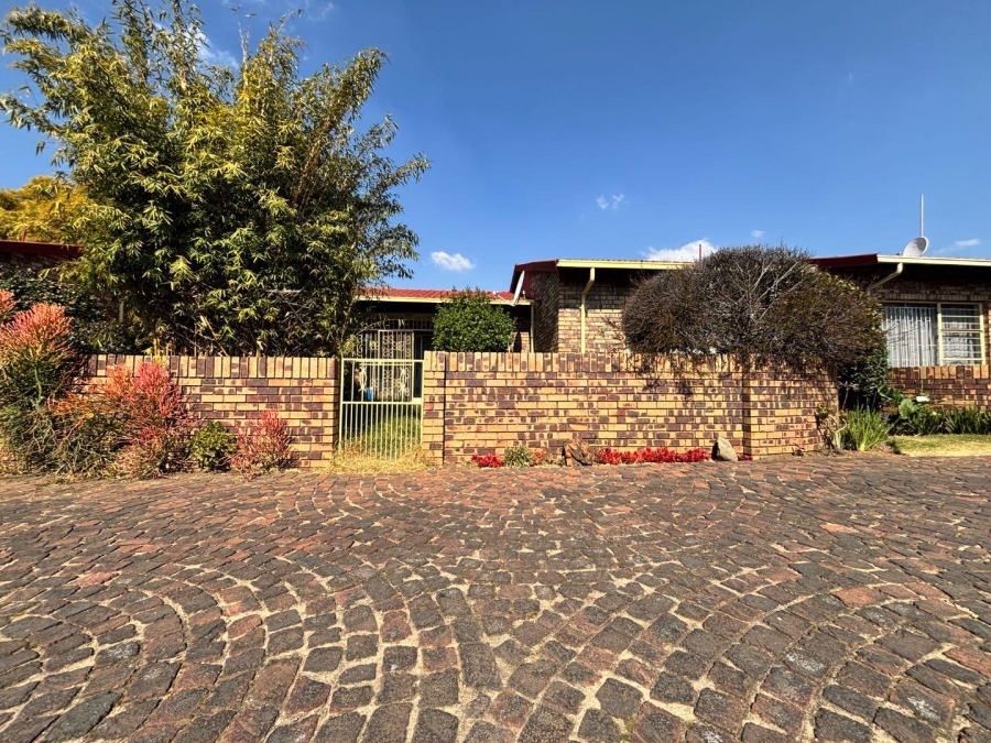 2 Bedroom Property for Sale in Benoni Central Gauteng
