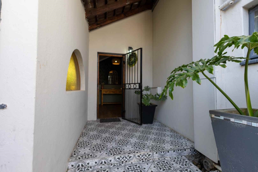 3 Bedroom Property for Sale in Garsfontein Gauteng