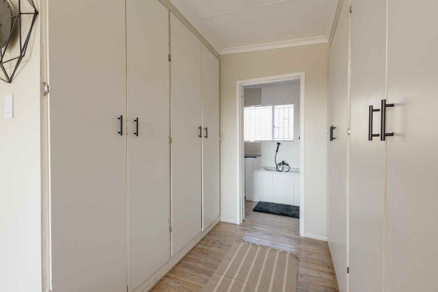 3 Bedroom Property for Sale in Garsfontein Gauteng