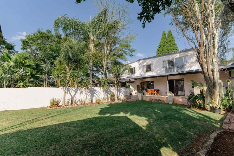 3 Bedroom Property for Sale in Garsfontein Gauteng