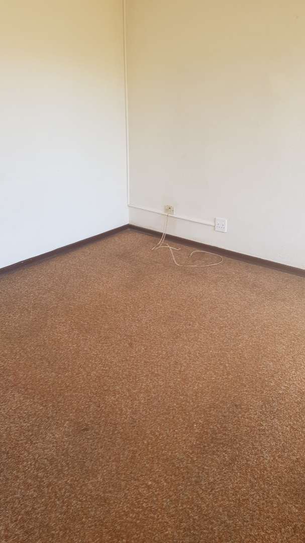 To Let 3 Bedroom Property for Rent in Birch Acres Gauteng