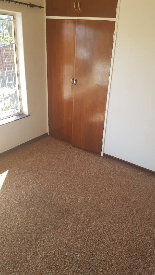 To Let 3 Bedroom Property for Rent in Birch Acres Gauteng