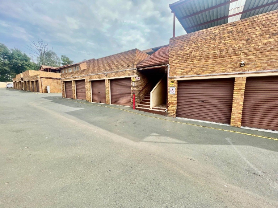 3 Bedroom Property for Sale in Terenure Gauteng
