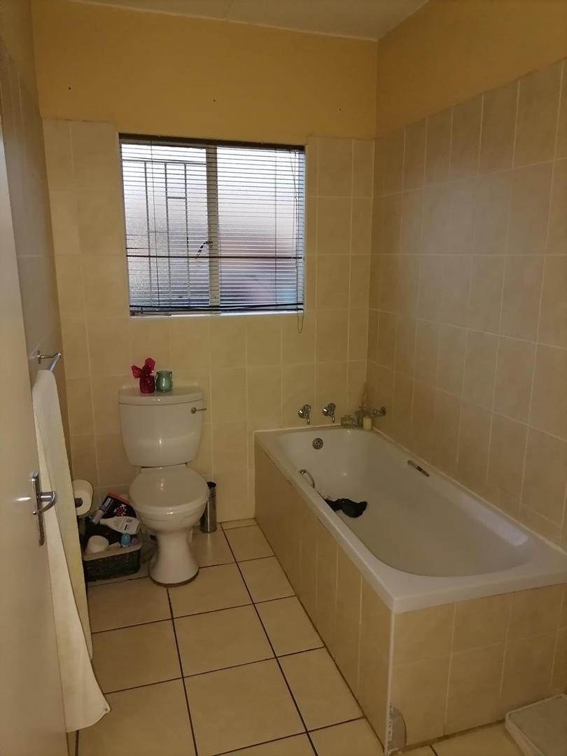 3 Bedroom Property for Sale in Terenure Gauteng