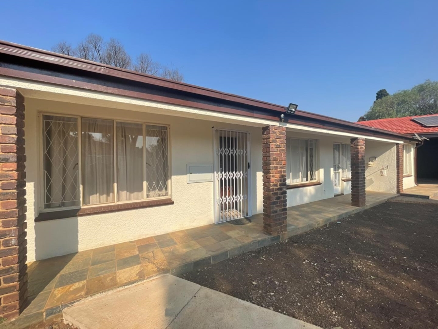 To Let 2 Bedroom Property for Rent in Edleen Gauteng
