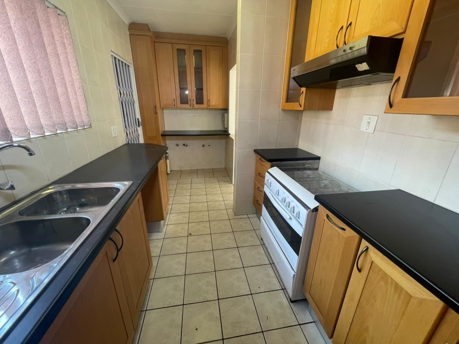 To Let 2 Bedroom Property for Rent in Edleen Gauteng