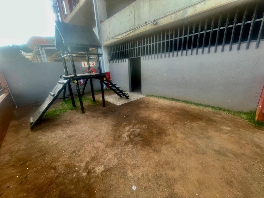 To Let 2 Bedroom Property for Rent in Kempton Park Central Gauteng