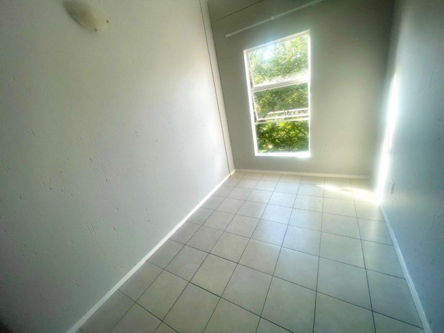 To Let 2 Bedroom Property for Rent in Kempton Park Central Gauteng