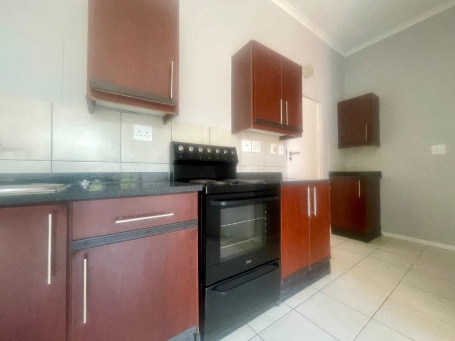 To Let 2 Bedroom Property for Rent in Kempton Park Central Gauteng