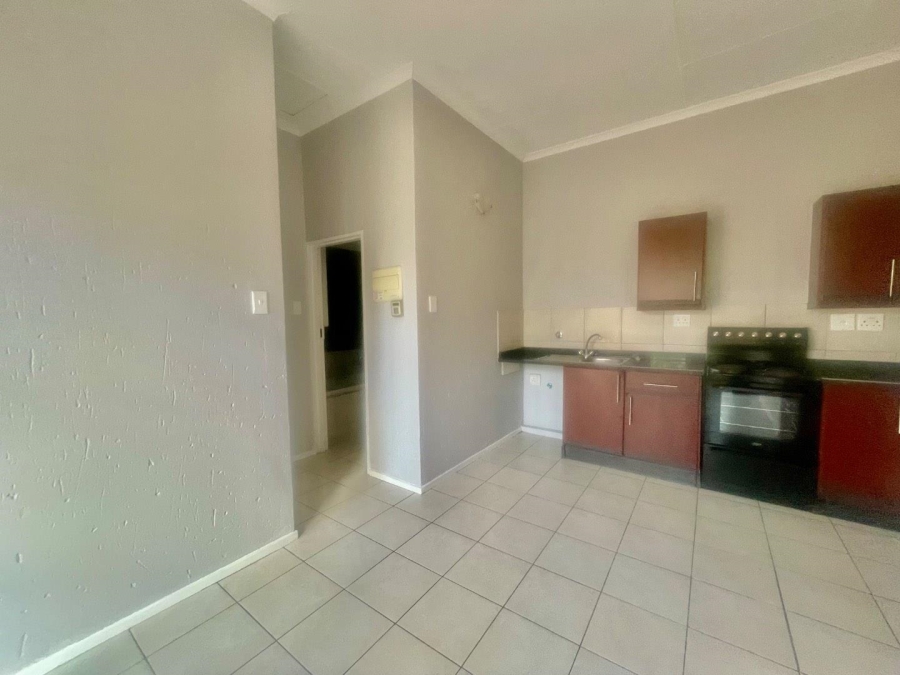 To Let 2 Bedroom Property for Rent in Kempton Park Central Gauteng