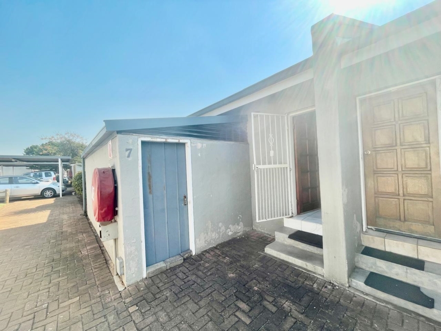 3 Bedroom Property for Sale in Birch Acres Gauteng