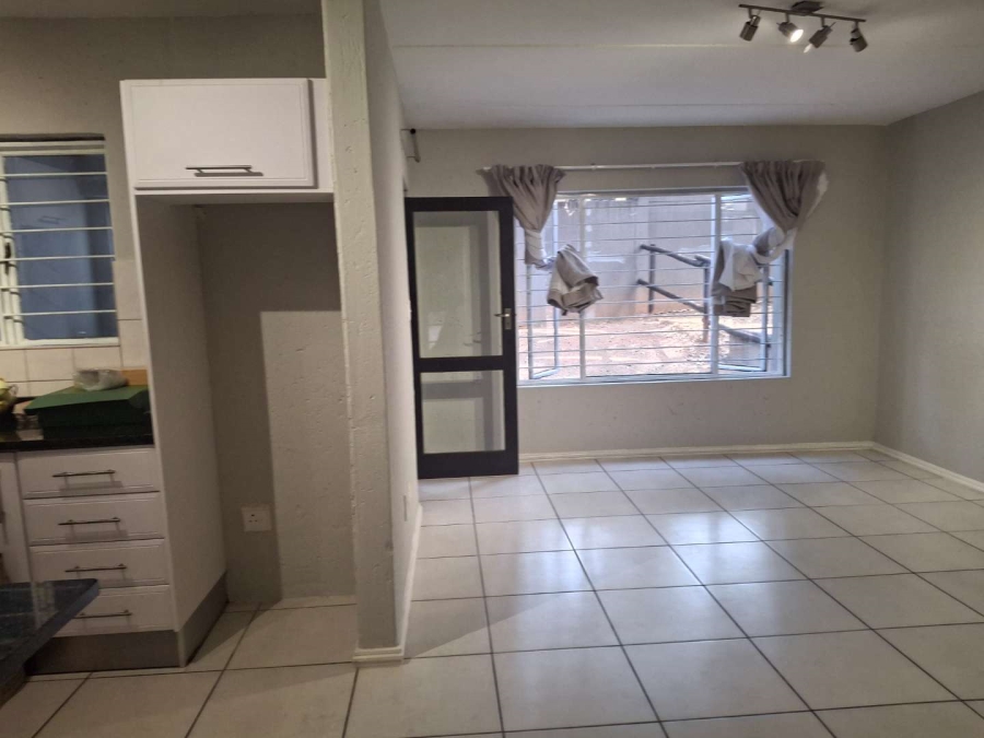 1 Bedroom Property for Sale in Morningside Gauteng
