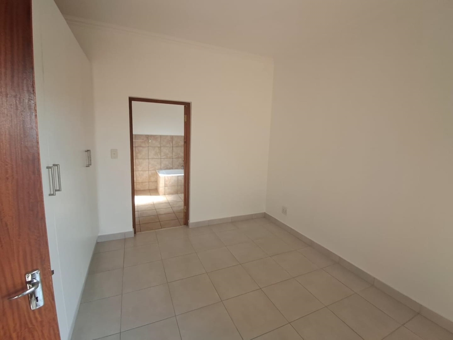 1 Bedroom Property for Sale in Carlswald Gauteng